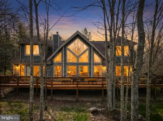 128 Bridgeview Ln, Swanton