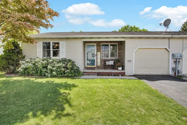 12 Furman Rd, Dillsburg