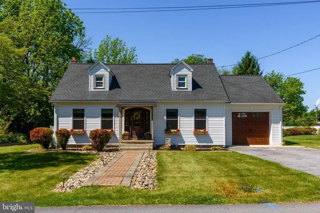 122 N 3rd St, BAINBRIDGE