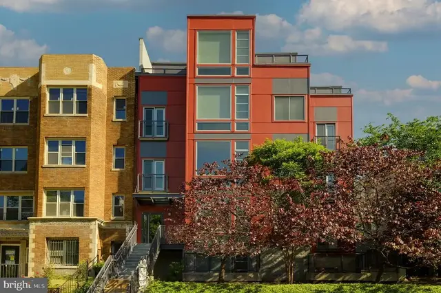 1443 Chapin St Nw #404, Washington