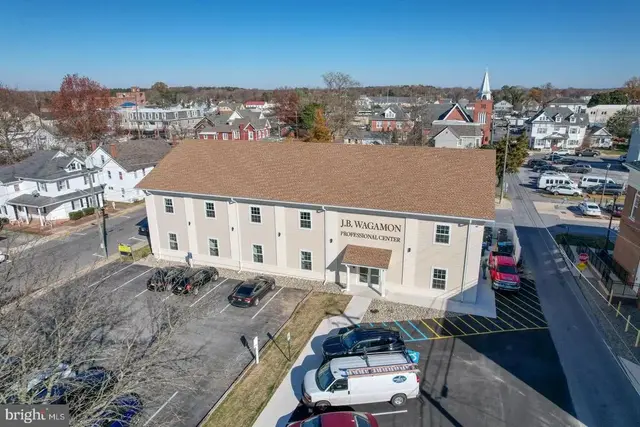 4 E Laurel St #104, Georgetown