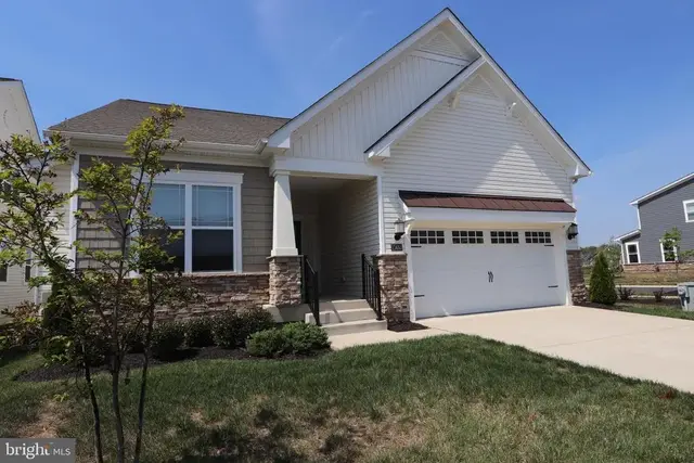 11453 Mesa Verde Ct, White Plains