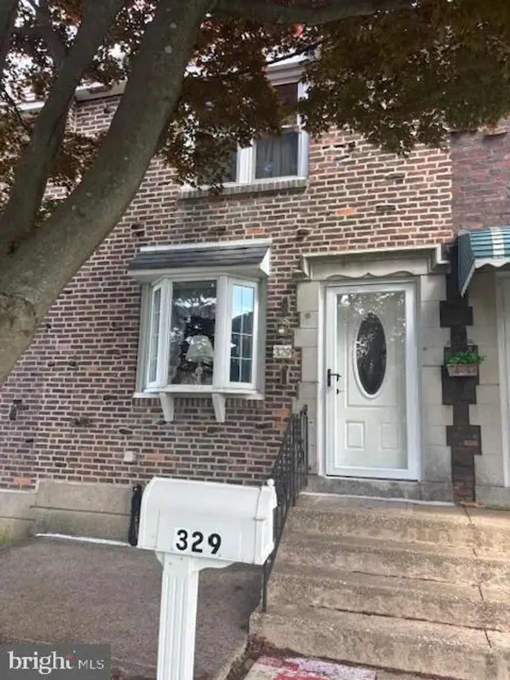 329 N Oak Ave, CLIFTON HEIGHTS