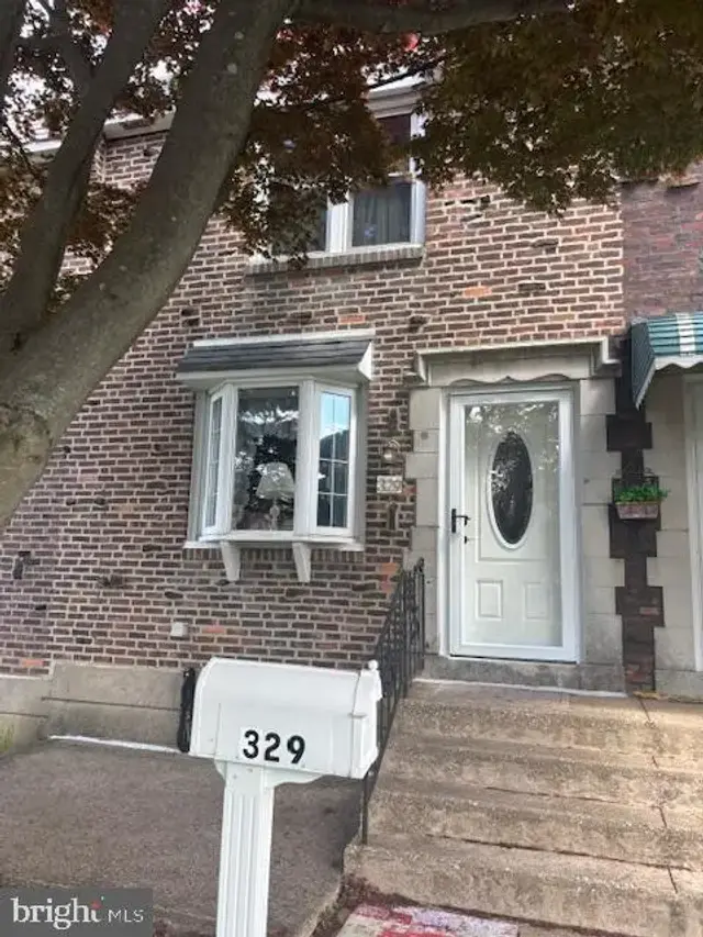 329 N Oak Ave, Clifton Heights