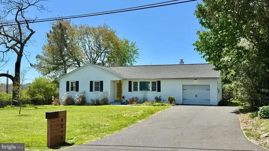 2010 Scheetzs Church Rd, QUAKERTOWN