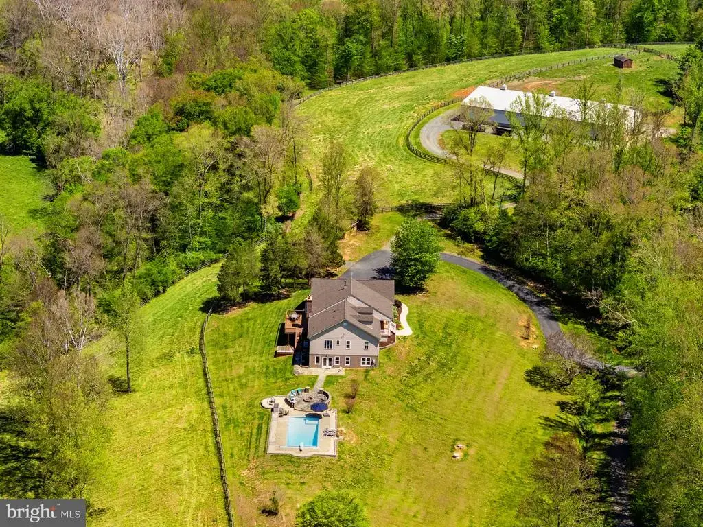 7312 Oak Ln, MARSHALL