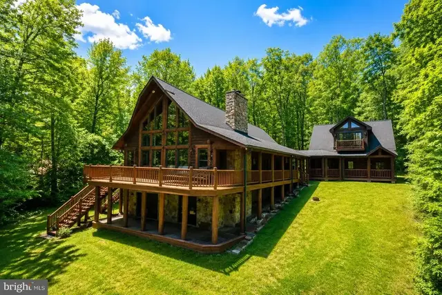42 Red Oak Way, Swanton