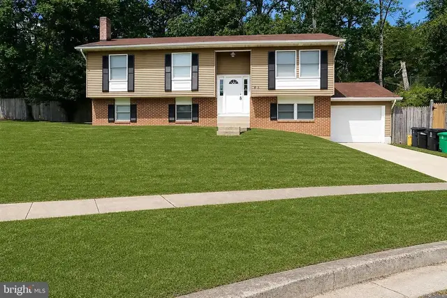 8102 Thornfield Ter, District Heights