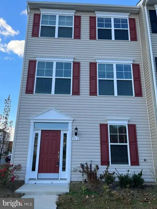 313 Ashby Commons Dr, Easton