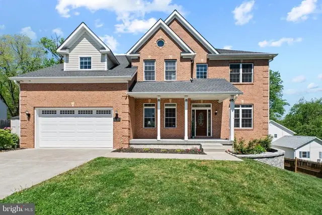 8304 Lark Brown Rd, Columbia
