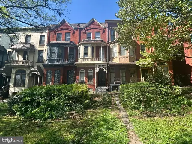 1912 Mount Royal Ter, Baltimore