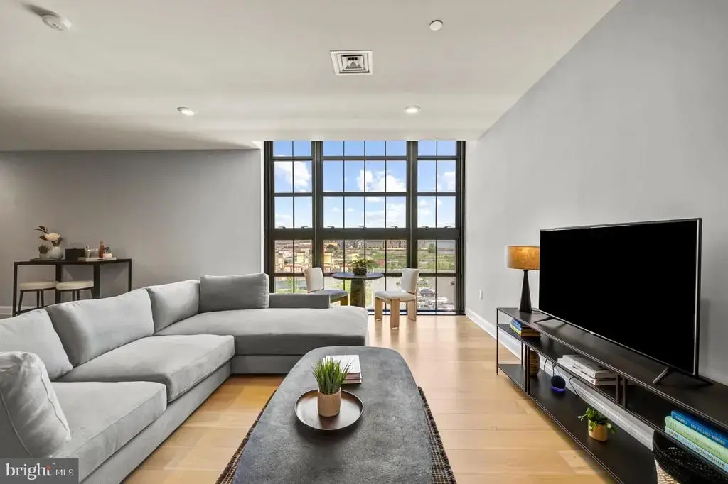 1325 N Beach St #704, PHILADELPHIA