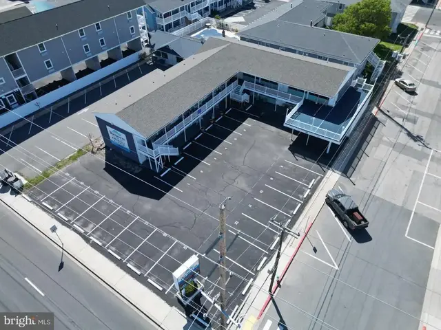203 9th St #and 805 P, Ocean City