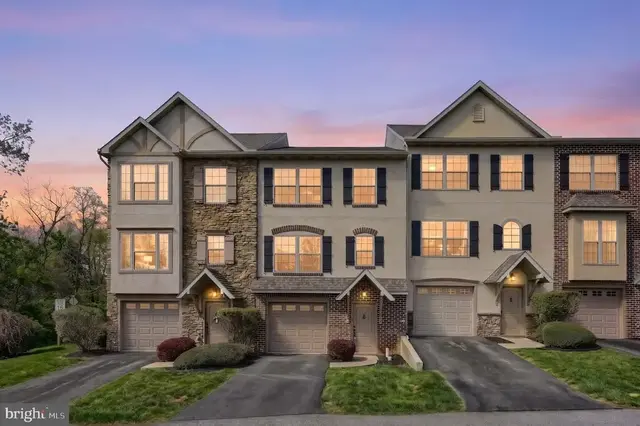 110 Valley Dr #110, Red Lion