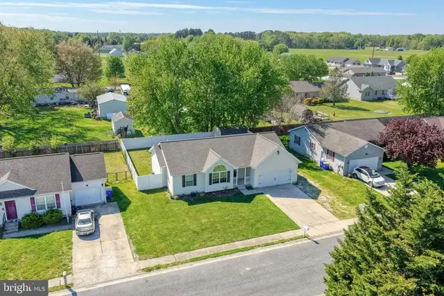 85 Honey Brook Ln, Felton