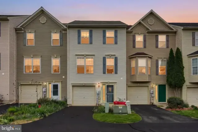 264 Country Ridge Dr, Red Lion