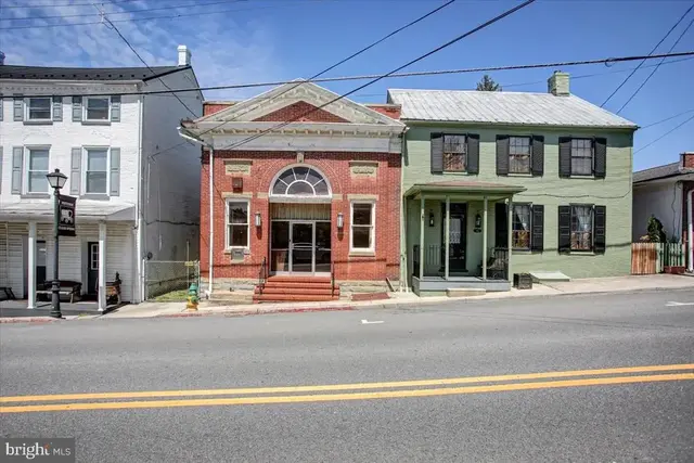 140 Cumberland St, Clear Spring