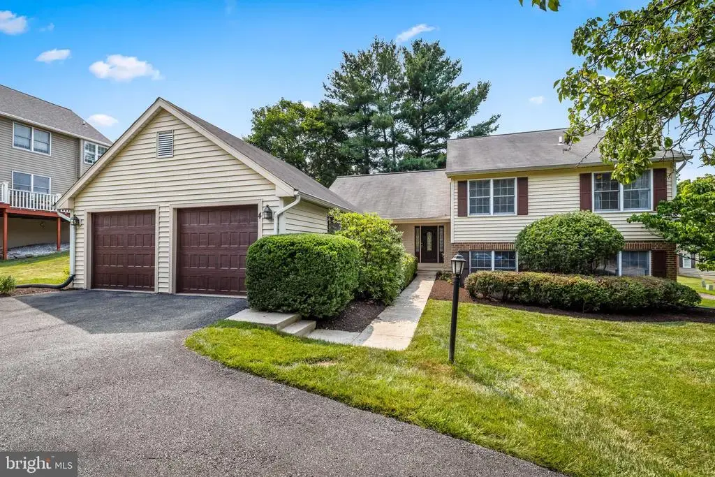4 Huntress Ct, LUTHERVILLE TIMONIUM