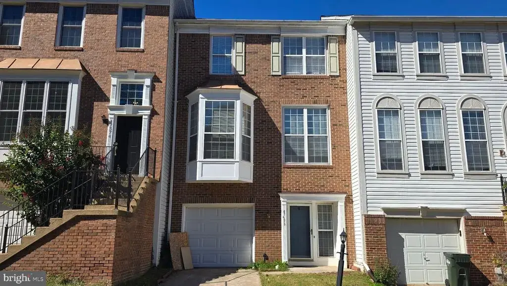 47576 Sharpskin Island Sq, STERLING