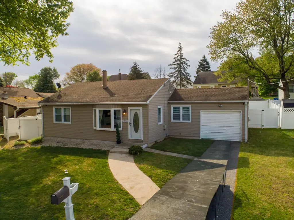 2303 Ogden Ave, BENSALEM