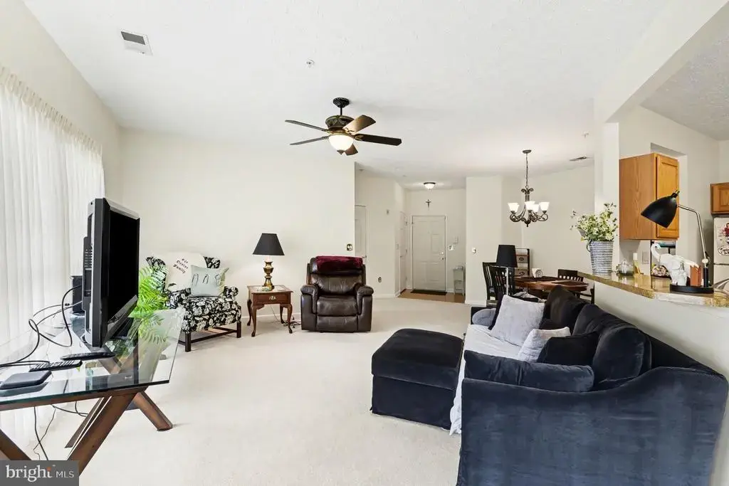 111-f Sunshine Ct #f, FOREST HILL