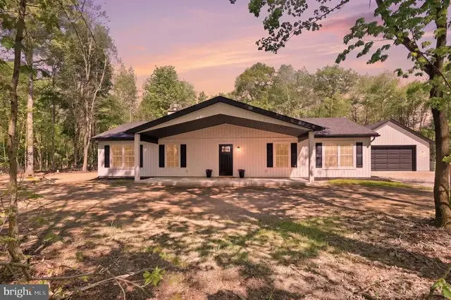 1832 Fox Hunters Rd, Harrington