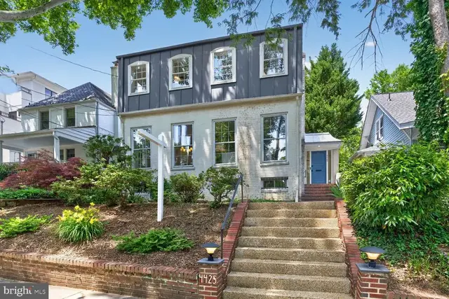 4425 P St Nw, Washington