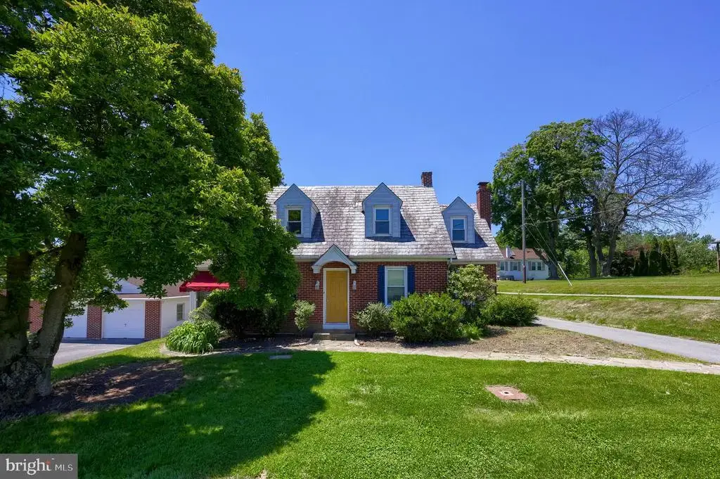 2162 Millersville Rd, LANCASTER