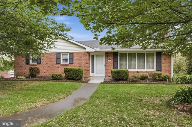 12216 Mcmullen Hwy Sw, Cumberland