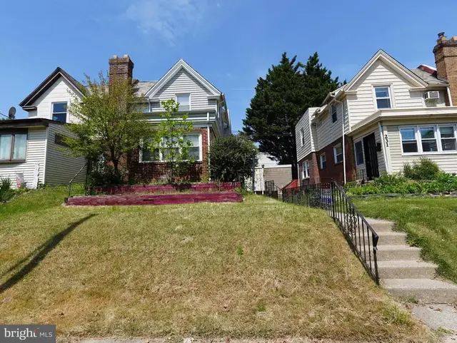 233 W Albemarle Ave, Lansdowne