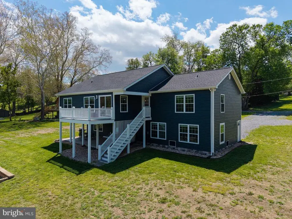 3687 Riverbend, ELKTON