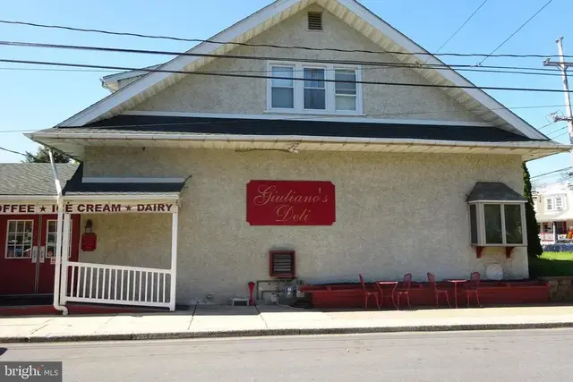 427 N Chestnut St, Lansdale