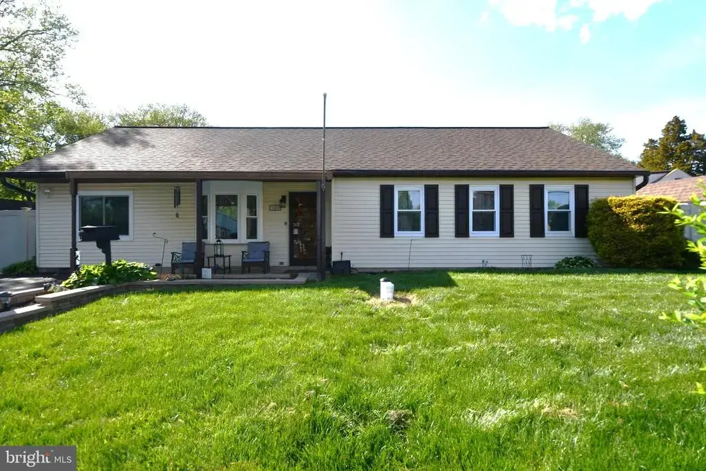 1654 Forrest Ave, FEASTERVILLE TREVOSE