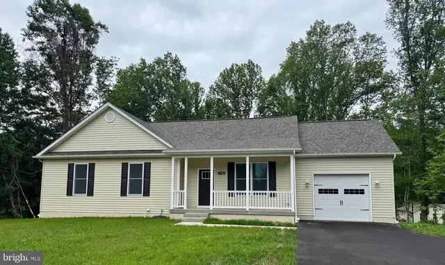 1362 Solomons Island Rd, Huntingtown