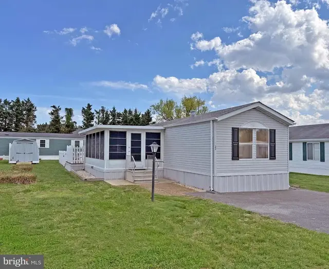 22 Sunnyfield Rd #e-13, Rehoboth Beach