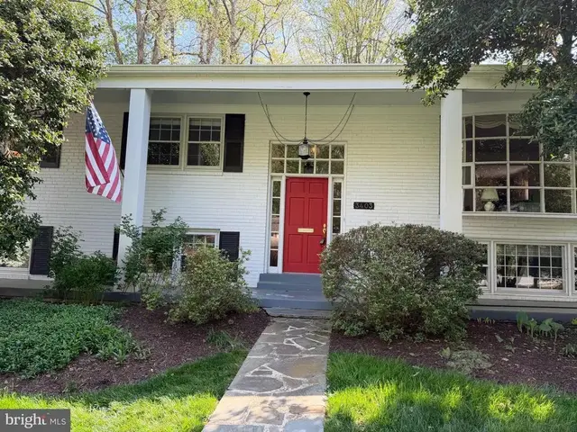 3403 Prince William Dr, Fairfax