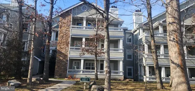 4417 Fair Stone Dr #303, Fairfax