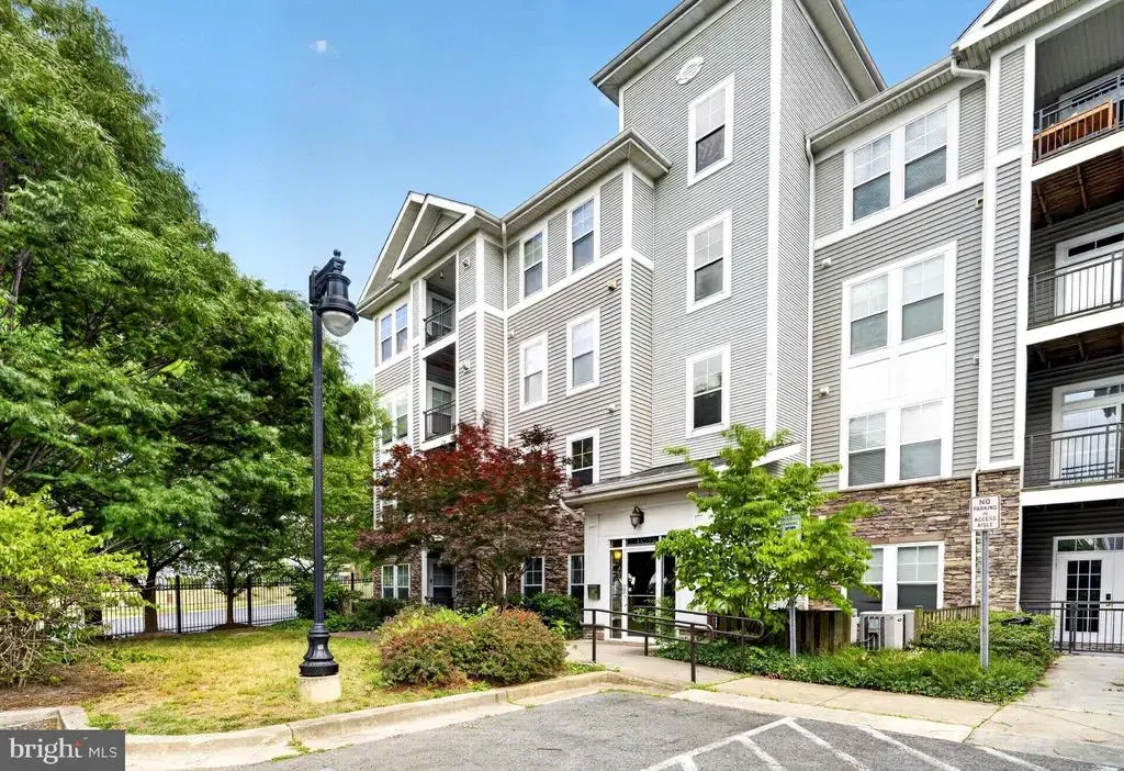 1321 Karen Blvd #103, CAPITOL HEIGHTS