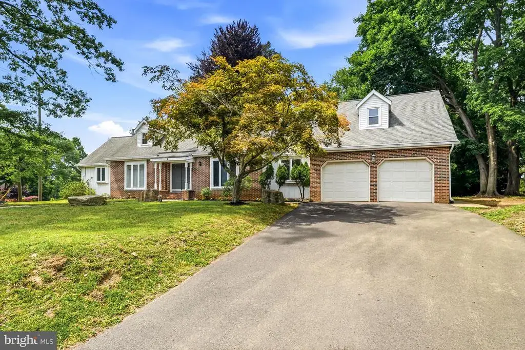 103 E Winchester Ave, LANGHORNE