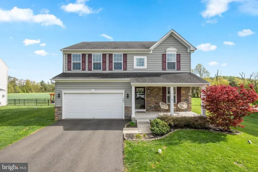 1909 Alamingo Dr, QUAKERTOWN