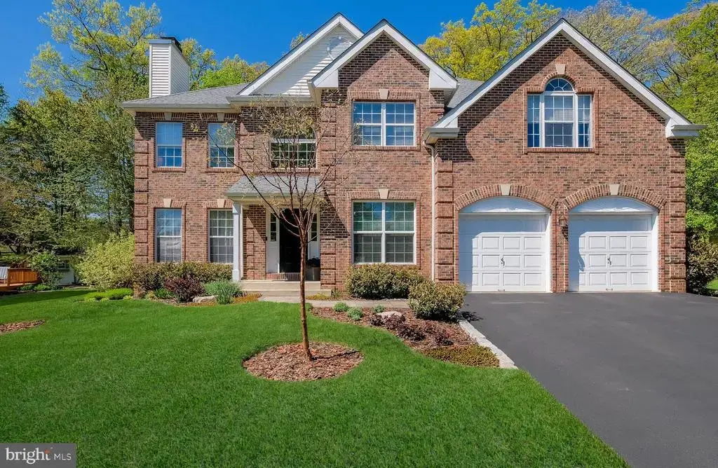 135 Equestrian Dr, NEW HOPE