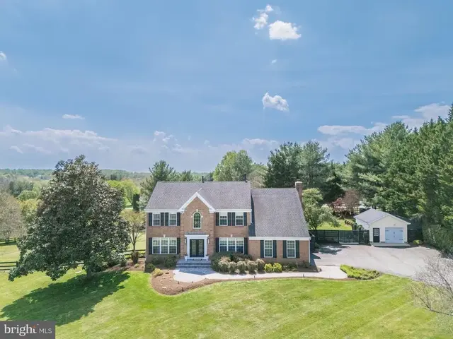 9204 Huntmaster Rd, Gaithersburg