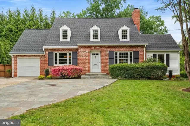5511 Bradley Blvd, Bethesda