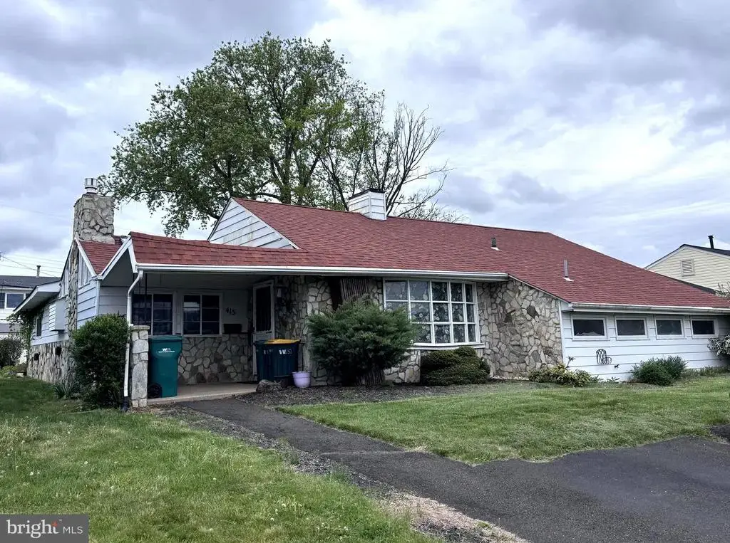 415 Berkshire Rd, FAIRLESS HILLS