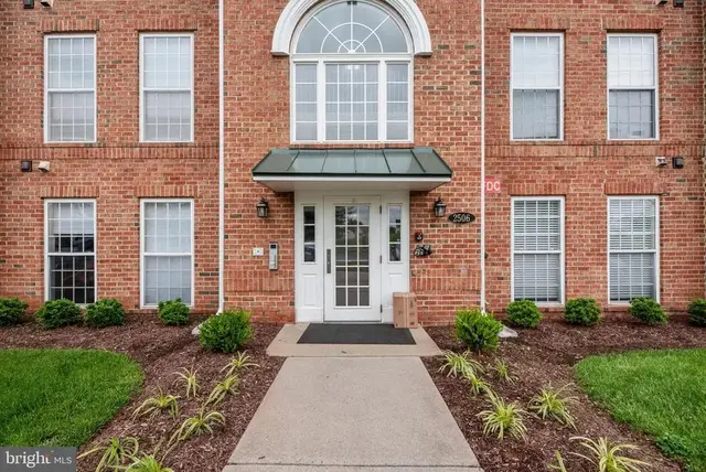 2506 Coach House Way #3b, Frederick