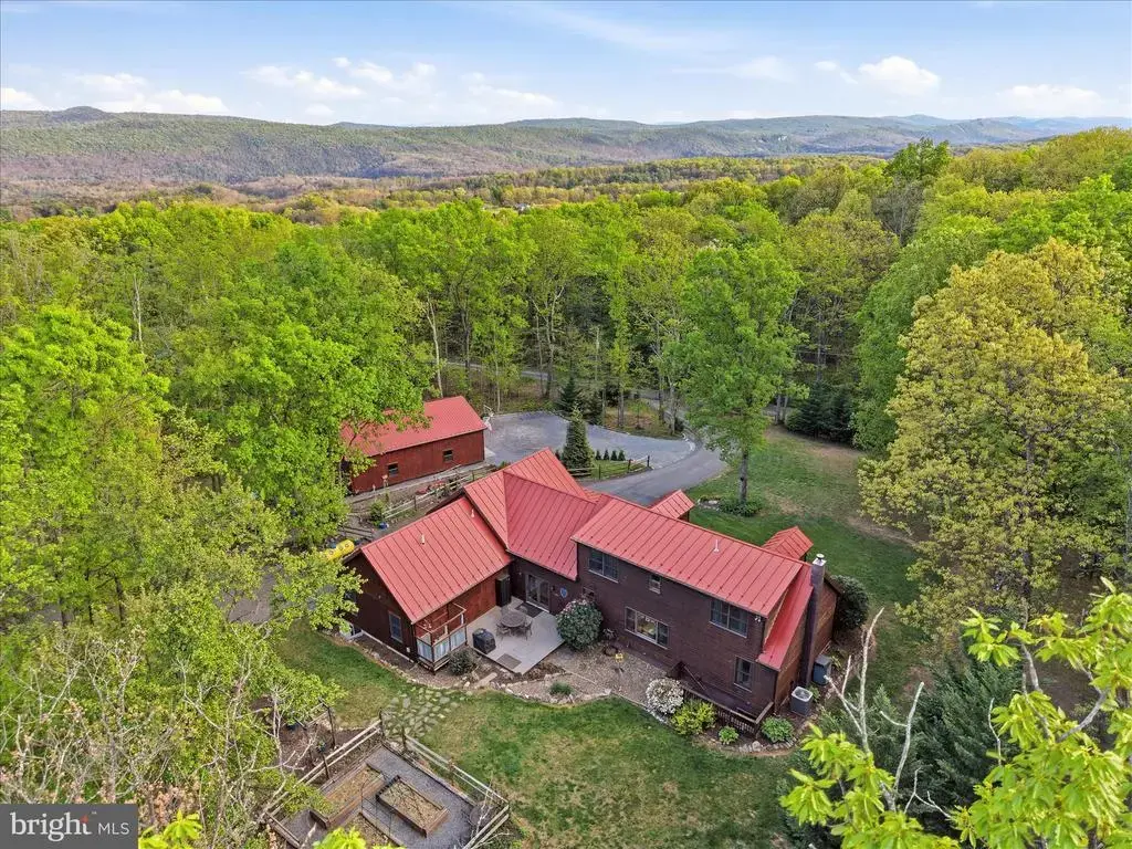 330 Sideling Mountain Dr, SLANESVILLE