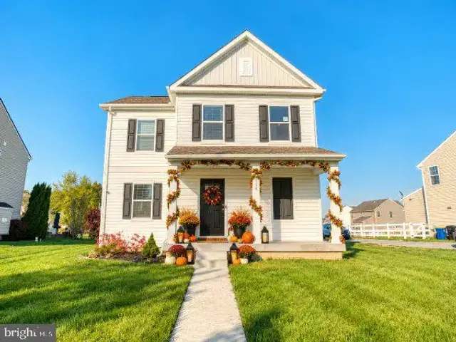 134 Meadow Green Ave, Dover