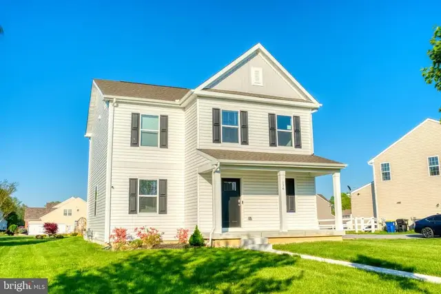 134 Meadow Green Ave, Dover