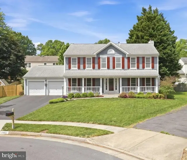 1404 Rock Ridge Ct, Herndon