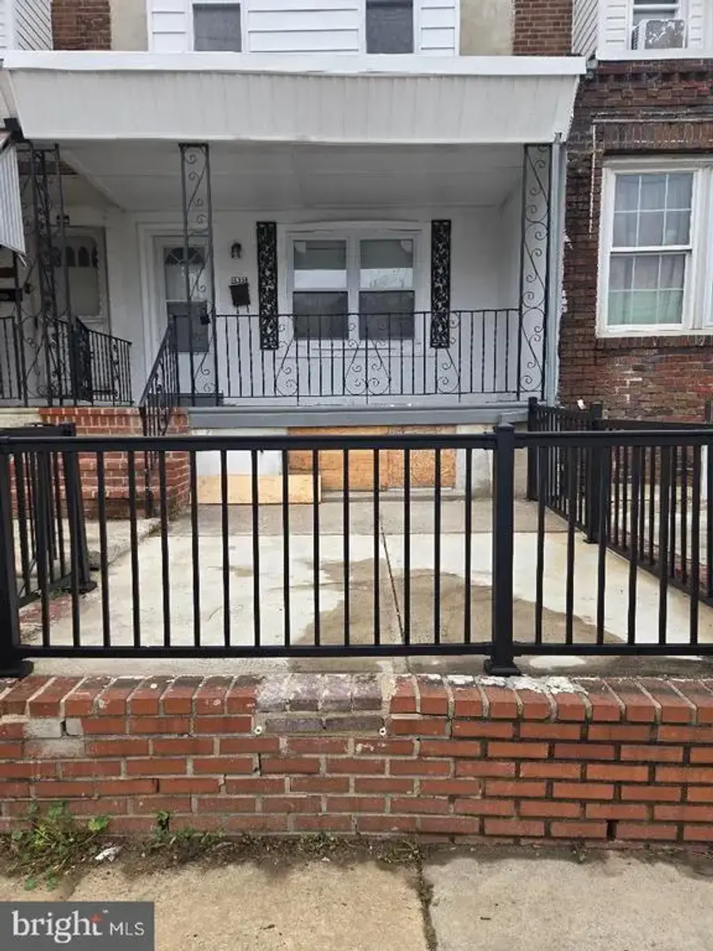 2635 S 70th St, PHILADELPHIA